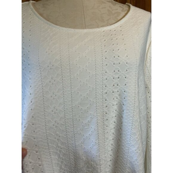 Adrianna Papell Womens Eyelet White Lined Crewneck Blouse Long Sleeve Sz XL - Picture 4 of 10